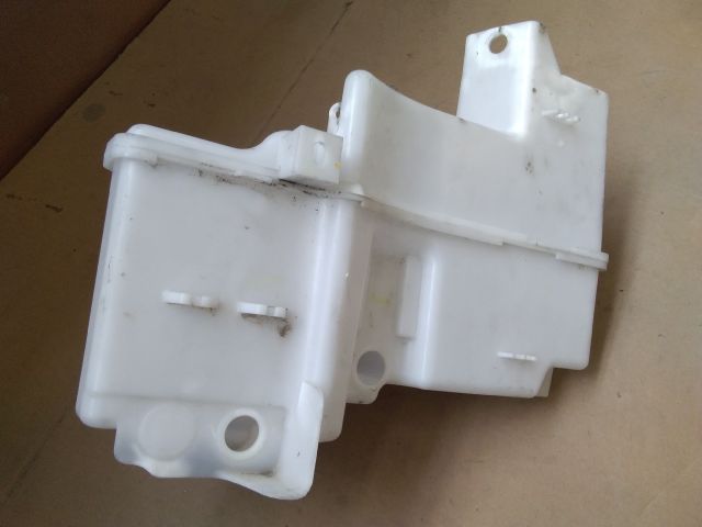 bontott TOYOTA COROLLA Ablakmosó Tartály