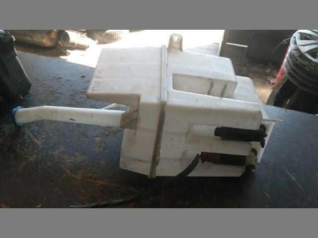 bontott TOYOTA COROLLA Ablakmosó Tartály