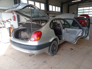 bontott TOYOTA COROLLA Ablakmosó Tartály