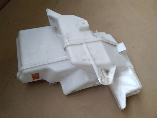 bontott TOYOTA COROLLA Ablakmosó Tartály