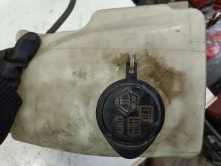 bontott TOYOTA COROLLA Ablakmosó Tartály