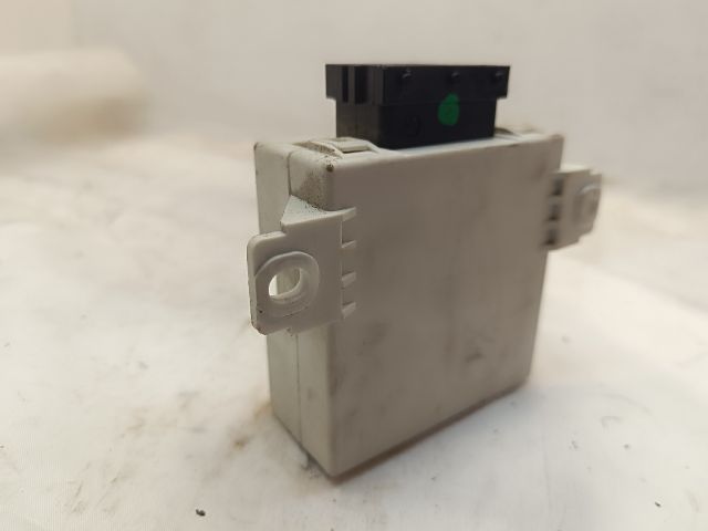 bontott TOYOTA COROLLA Ablaktörlő Relé