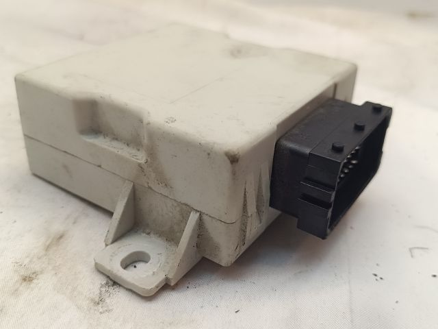 bontott TOYOTA COROLLA Ablaktörlő Relé