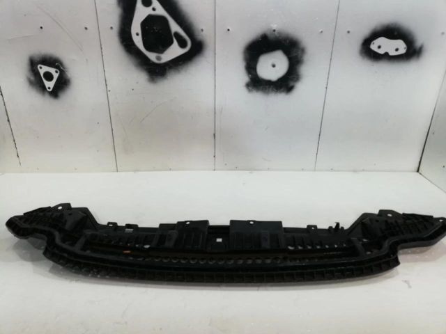 bontott TOYOTA COROLLA Alsó Hűtőburkolat