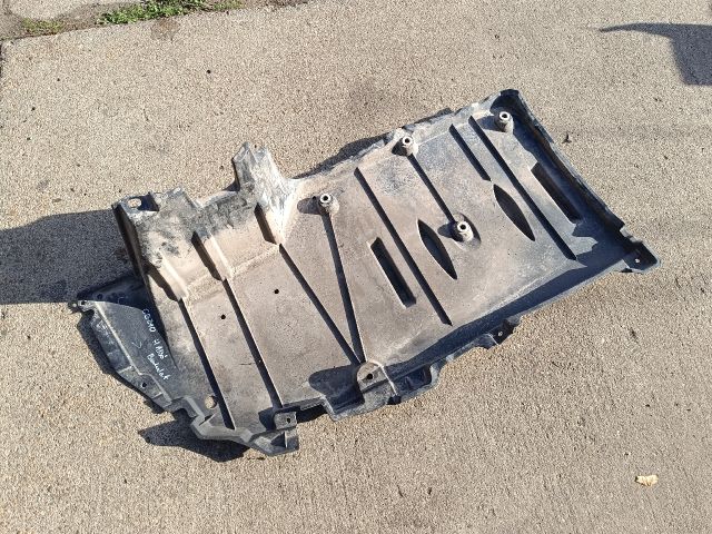 bontott TOYOTA COROLLA Alsó Padlólemez Burkolat