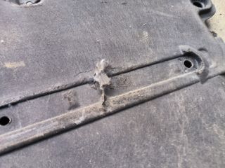 bontott TOYOTA COROLLA Alsó Padlólemez Burkolat