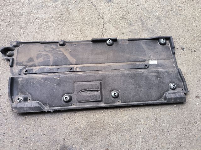 bontott TOYOTA COROLLA Alsó Padlólemez Burkolat