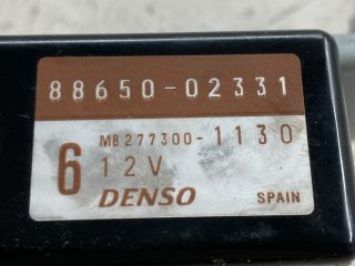 bontott TOYOTA COROLLA Antenna Erősítő