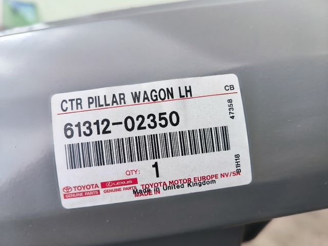 bontott TOYOTA COROLLA Bal B Oszlop