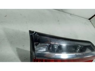 bontott TOYOTA COROLLA Bal Belső Hátsó Lámpa