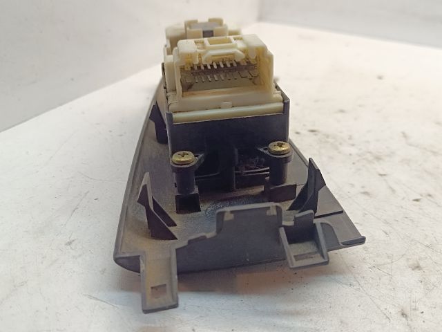 bontott TOYOTA COROLLA Bal első Ablakemelő Kapcsoló