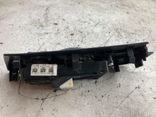 bontott TOYOTA COROLLA Bal első Ablakemelő Kapcsoló