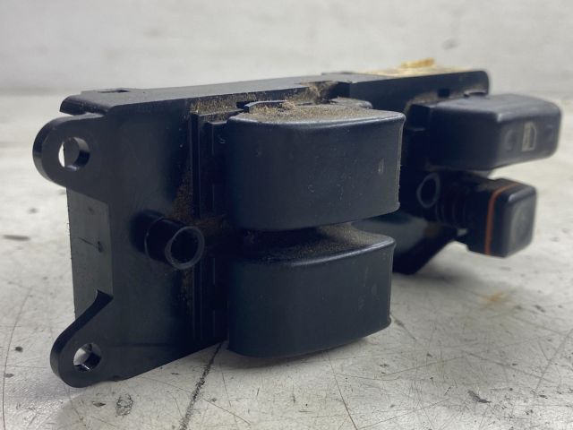 bontott TOYOTA COROLLA Bal első Ablakemelő Kapcsoló