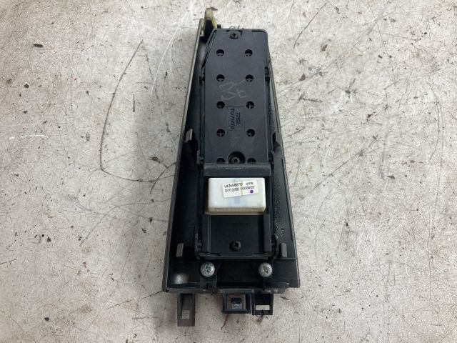 bontott TOYOTA COROLLA Bal első Ablakemelő Kapcsoló