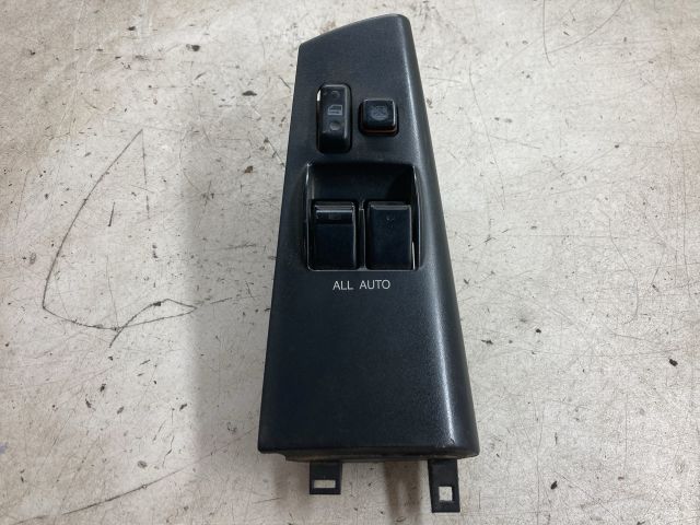 bontott TOYOTA COROLLA Bal első Ablakemelő Kapcsoló