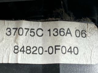 bontott TOYOTA COROLLA Bal első Ablakemelő Kapcsoló