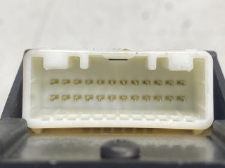 bontott TOYOTA COROLLA Bal első Ablakemelő Kapcsoló