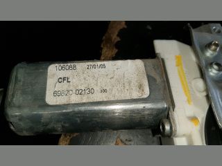 bontott TOYOTA COROLLA Bal első Ablakemelő Szerkezet (Elektromos)