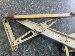 bontott TOYOTA COROLLA Bal első Ablakemelő Szerkezet (Elektromos)