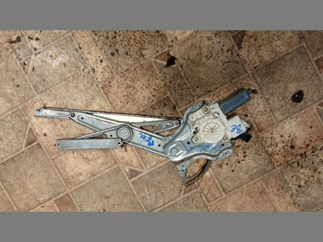 bontott TOYOTA COROLLA Bal első Ablakemelő Szerkezet (Elektromos)