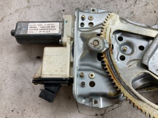 bontott TOYOTA COROLLA Bal első Ablakemelő Szerkezet (Elektromos)