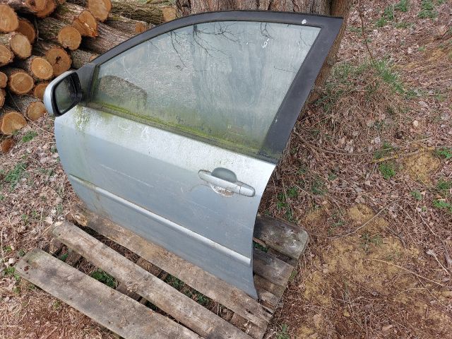 bontott TOYOTA COROLLA Bal első Ajtó (Részeivel)