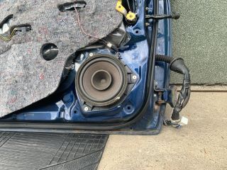 bontott TOYOTA COROLLA Bal első Ajtó (Részeivel)