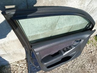 bontott TOYOTA COROLLA Bal első Ajtó (Részeivel)