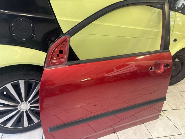 bontott TOYOTA COROLLA Bal első Ajtó (Üres lemez)