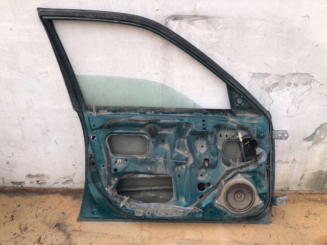 bontott TOYOTA COROLLA Bal első Ajtó (Üres lemez)