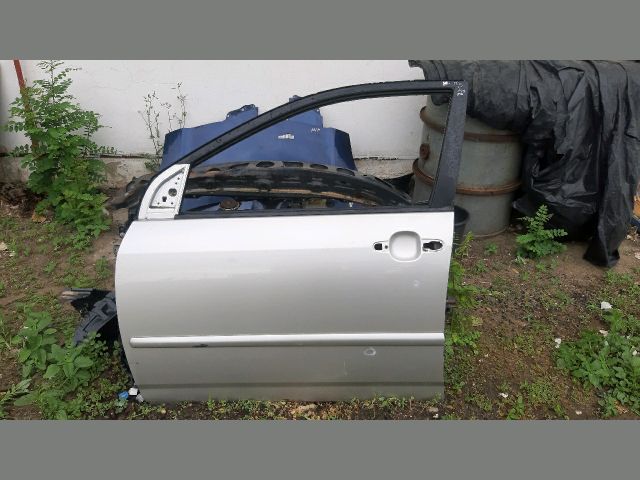 bontott TOYOTA COROLLA Bal első Ajtó (Üres lemez)