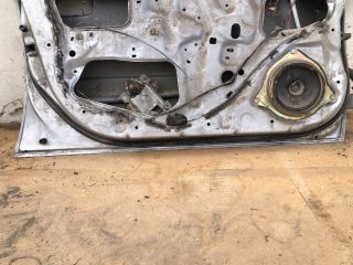 bontott TOYOTA COROLLA Bal első Ajtó (Üres lemez)