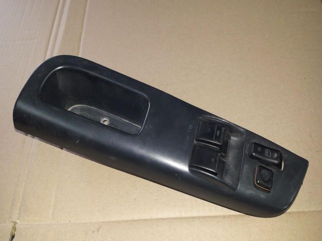 bontott TOYOTA COROLLA Bal első Ajtóbehúzó