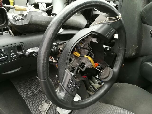 bontott TOYOTA COROLLA Bal első Ajtózár