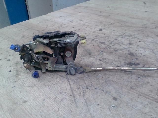 bontott TOYOTA COROLLA Bal első Ajtózár