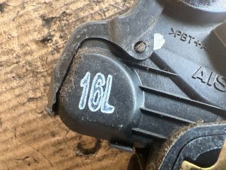 bontott TOYOTA COROLLA Bal első Ajtózár