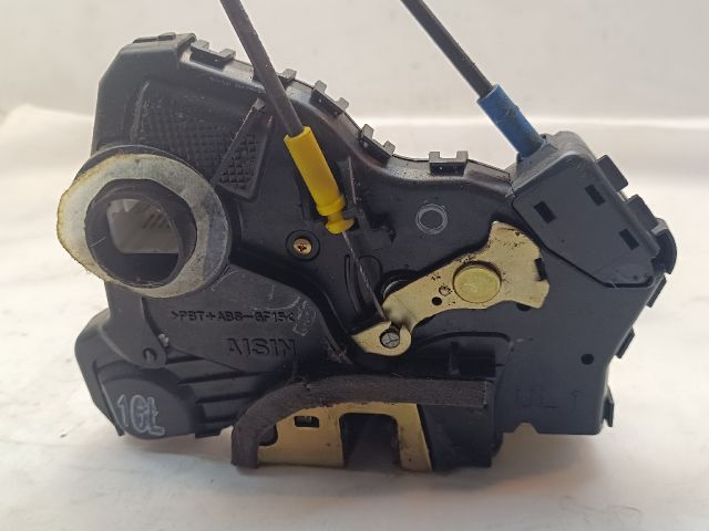 bontott TOYOTA COROLLA Bal első Ajtózár