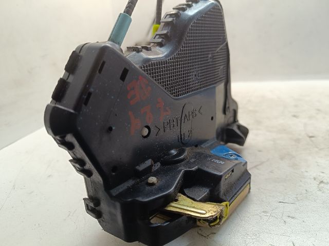 bontott TOYOTA COROLLA Bal első Ajtózár