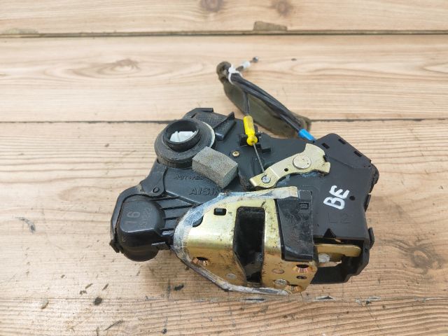 bontott TOYOTA COROLLA Bal első Ajtózár