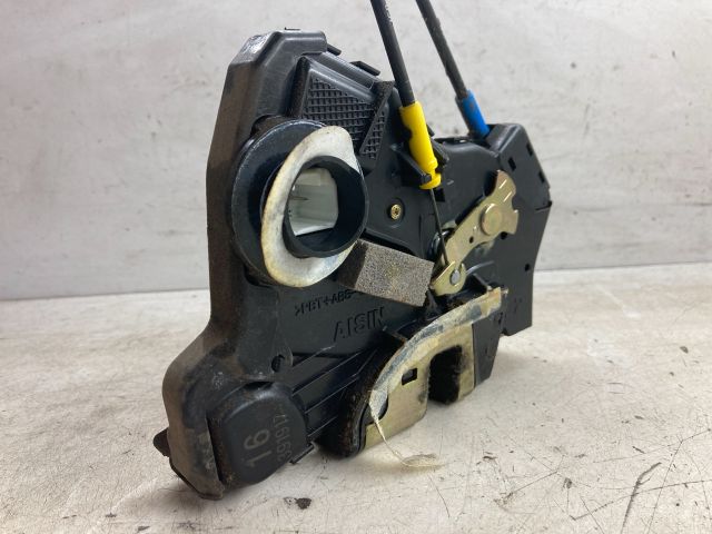 bontott TOYOTA COROLLA Bal első Ajtózár