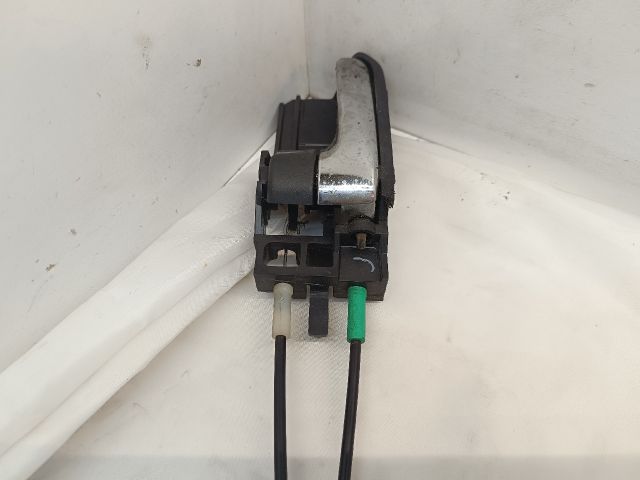 bontott TOYOTA COROLLA Bal első Ajtózár