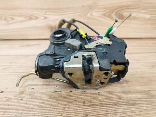 bontott TOYOTA COROLLA Bal első Ajtózár