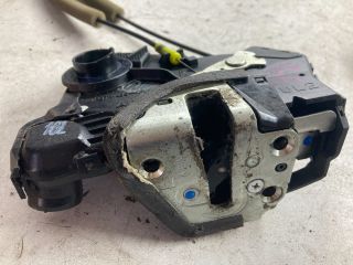 bontott TOYOTA COROLLA Bal első Ajtózár