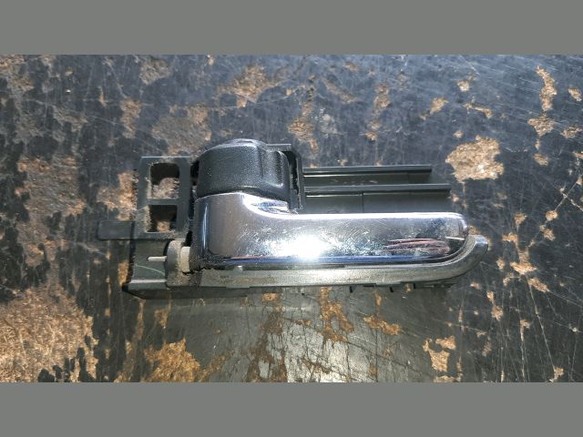 bontott TOYOTA COROLLA Bal első Belső Kilincs