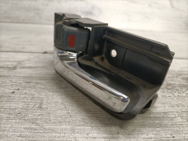 bontott TOYOTA COROLLA Bal első Belső Kilincs