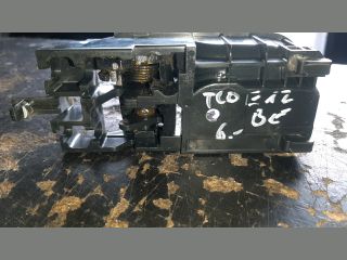 bontott TOYOTA COROLLA Bal első Belső Kilincs