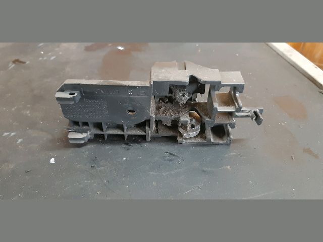 bontott TOYOTA COROLLA Bal első Belső Kilincs