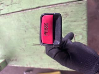 bontott TOYOTA COROLLA Bal első Biztonsági Öv Csat