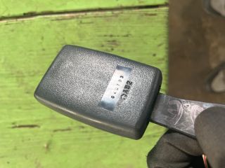 bontott TOYOTA COROLLA Bal első Biztonsági Öv Csat