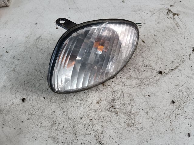 bontott TOYOTA COROLLA Bal első Irányjelző